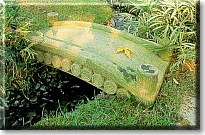 Giardini giapponesi: arredi dal catalogo Crespi - Ponte in pietra lavorata